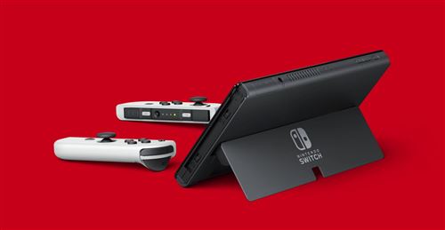 Nintendo-Switch-modele-OLED-avec-station-d-accueil-et-manettes-Joy-Con-blanches-6.jpg - MARKET-TECH®